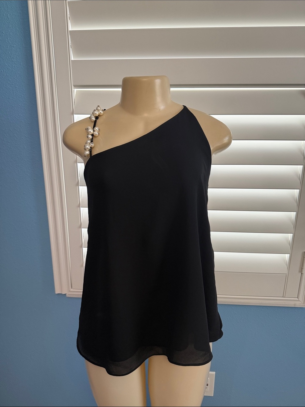 Black One-Shoulder Top with Pearl-Embellished Strap